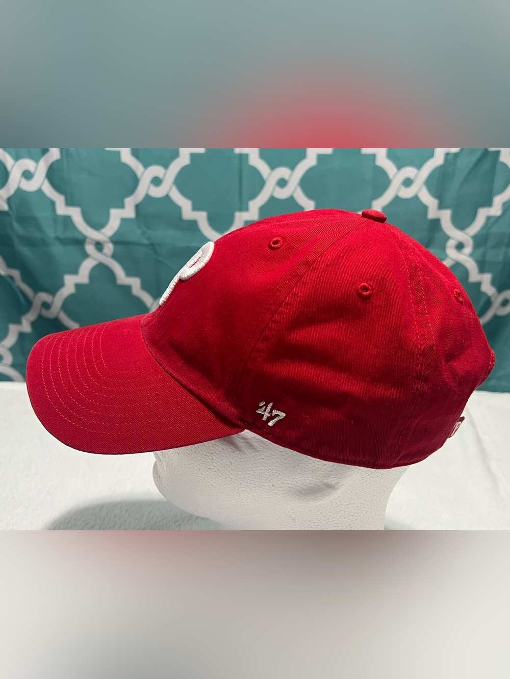 ‘47 Brand Philadelphia Phillies Red Baseball Cap with White 'P' Logo - Picture 3 of 15